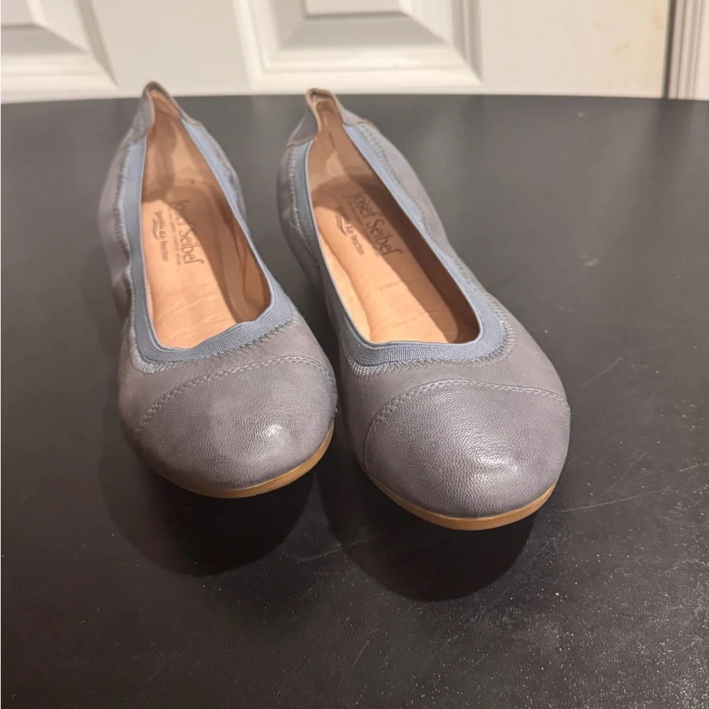 Josef Seibel blue Leather Loafers size 37